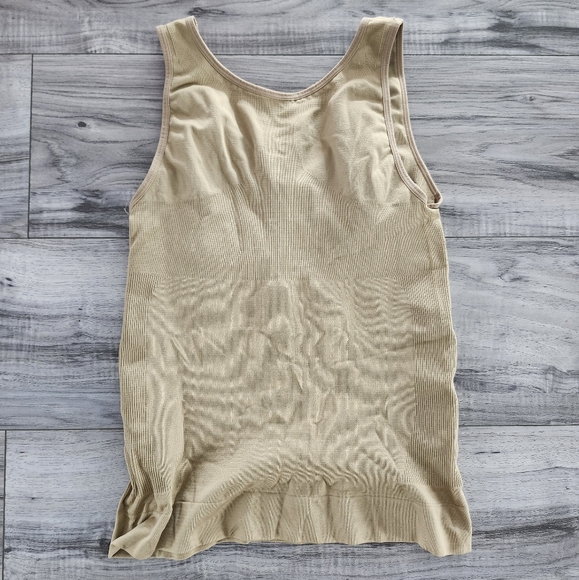 Camishaper - Picture 2 of 3